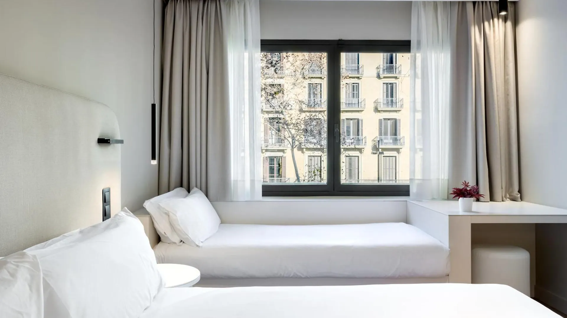 Royal Ramblas Barcellona Hotel